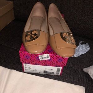 Tory Burch logo flats